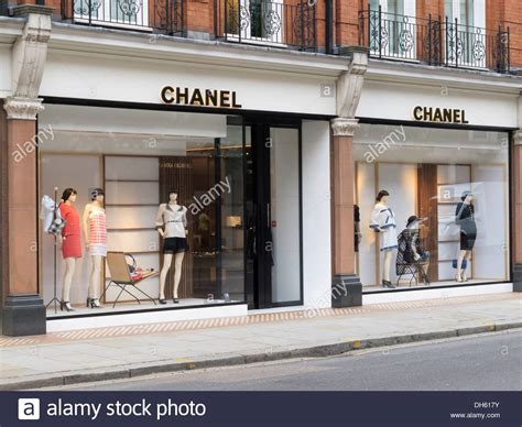 chanel boutique sloane street opening hours|Chanel store sloane street.